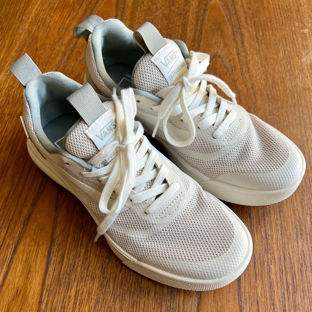 Vans Ultrarange EXO sneakers